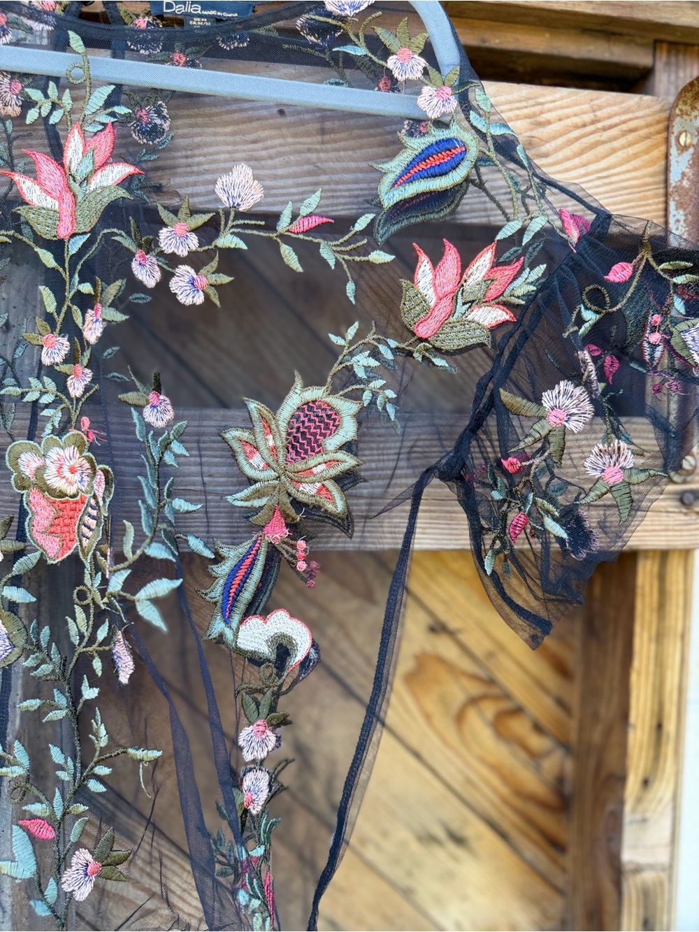 💞 Dalia Sheer Black Floral Embroidered Blouse - Picture 4 of 6